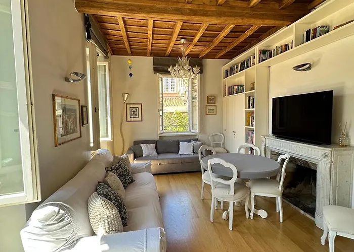 Apartment Dream Rom